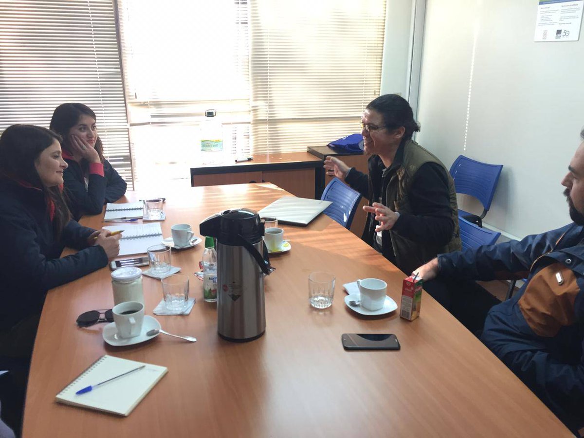 Map8ong's tweet photo. El director ejecutivo de la ONG Map8 presentando el proyecto de biciforestación a representantes del instituto @AIEP AIEP para levantar asociatividades en los del trabajo colaborativo.
#Map8 #biciforestación https://t.co/BJ43a6zngl