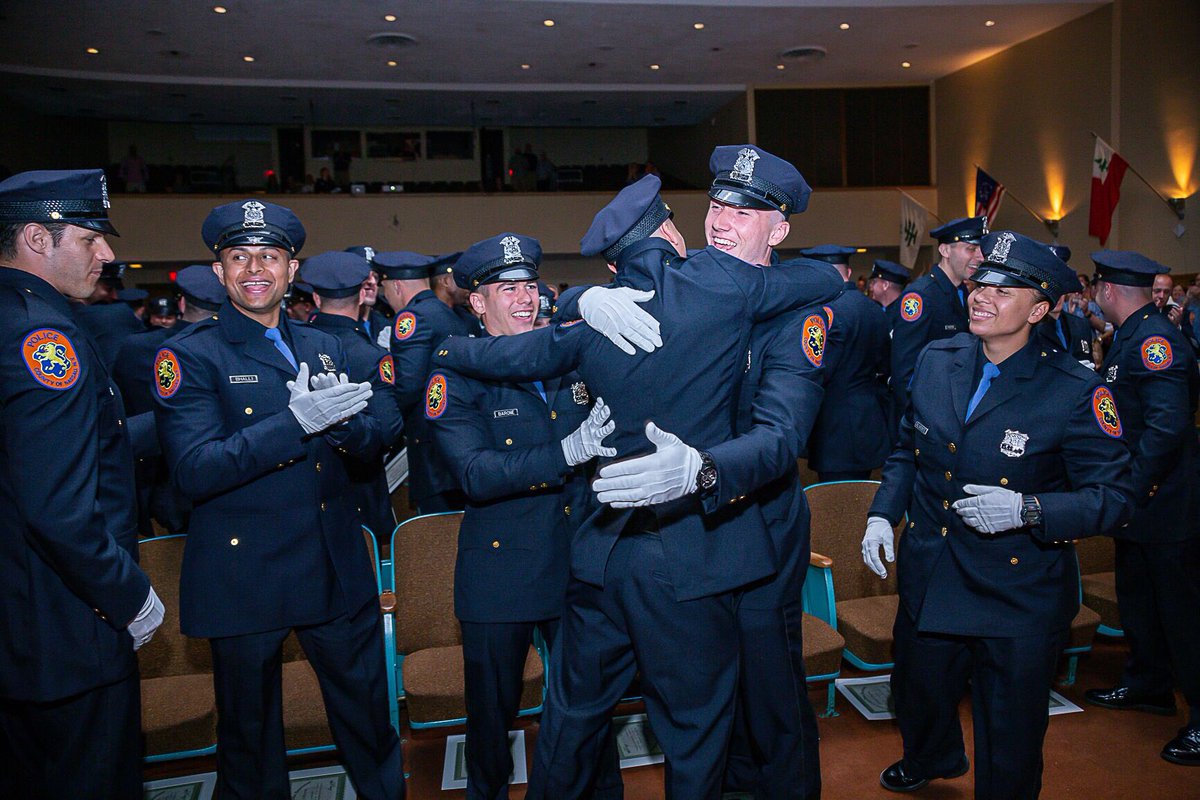 LauraCurran516's tweet photo. Congratulations to the 73 men and woman who have graduated from our @NassauCountyPD Academy.
 
We are grateful for the commitment you’ve made to serve and protect our communities. https://t.co/AslRNhz6Tg