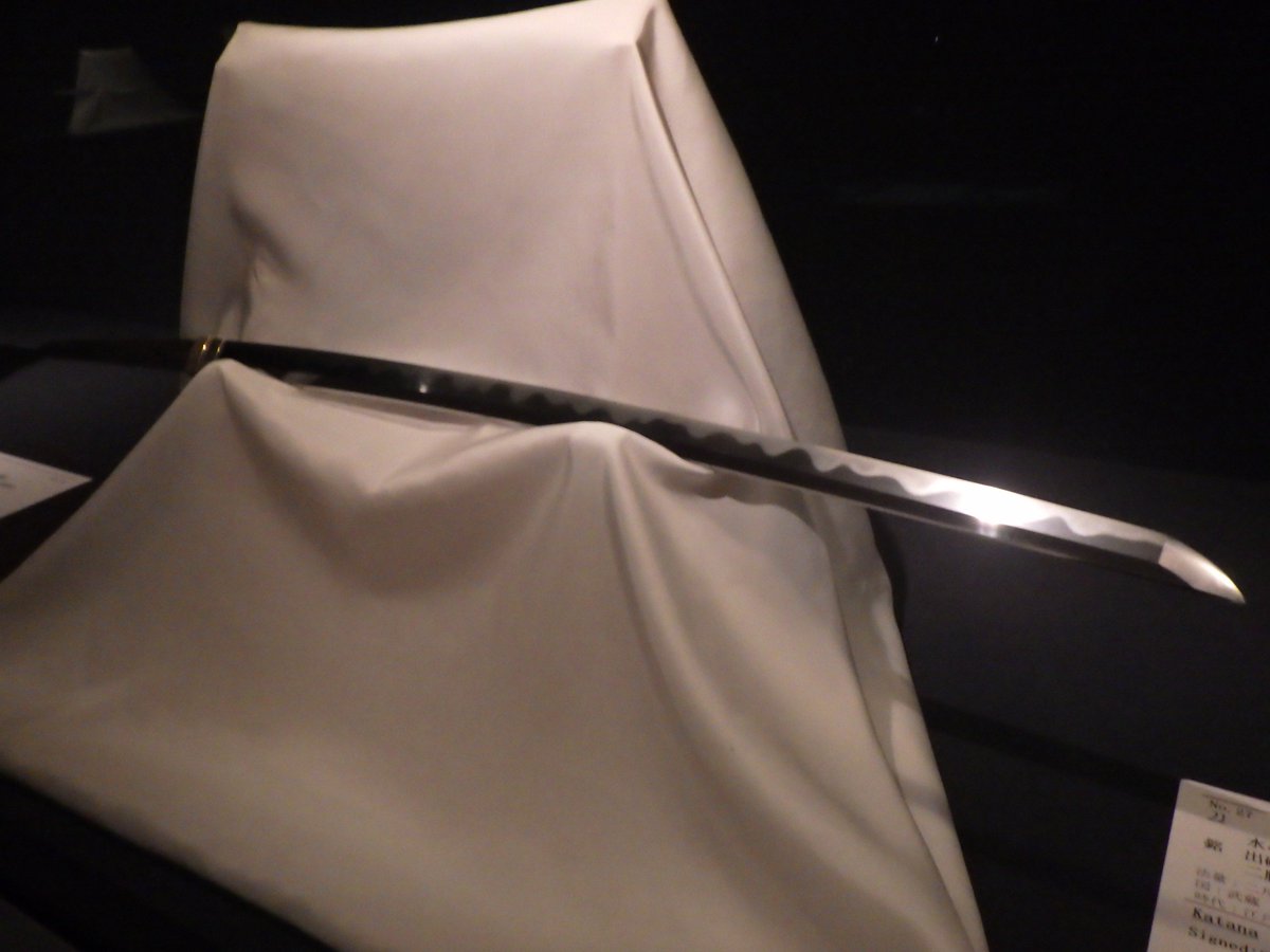 展示紹介】 展示No.27 刀 銘 水心子正秀／出硎閃々光芒如花／二腰両腕