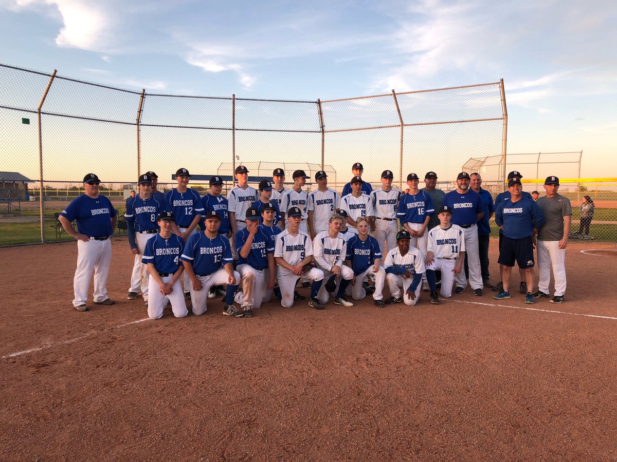 A wonderful night of baseball in Balgonie! A two run home run by Taylor Johnson sealed the deal as Broncos White earned an 8-6 victory over Broncos Blue! Good luck to Broncos White as they compete for the <a href="/BaseballRegina/">Baseball Regina</a> League Championship! Great photo of both teams too!