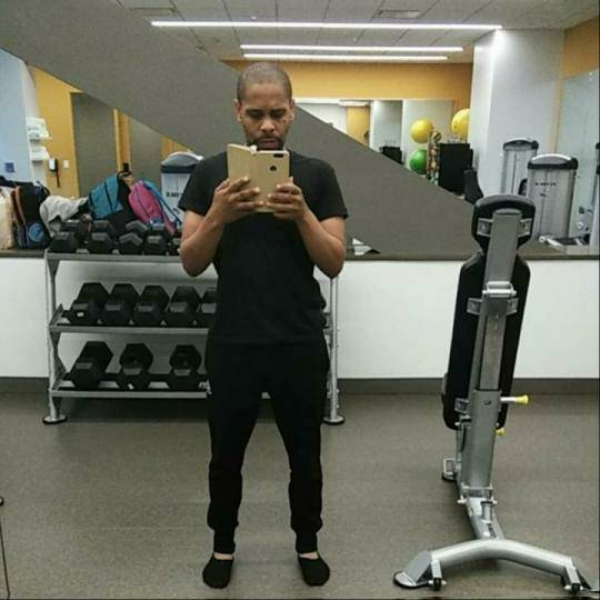 Lakerfanatic2k's tweet image. 🤟🤟#macking 😎 #liveme 🤟CarterDiamond1:
liveme.com/us/m/v/1561605…