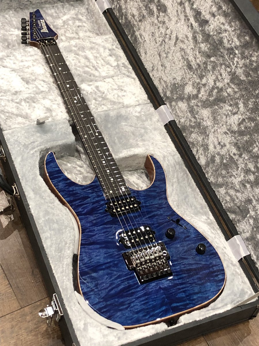 Ibanezの完全限定生産モデル、With a difference j.custom JCRG1901