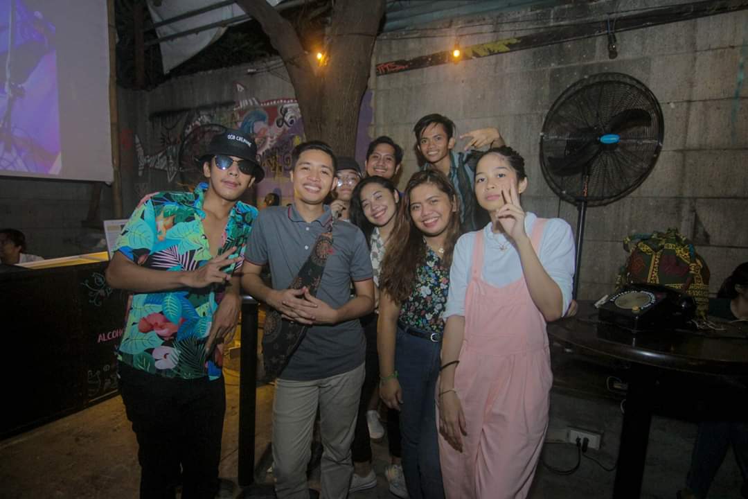 miggystarrs's tweet photo. Mga pinaka magmahal kong friends.. ♥️
@roofino_ph @VanzBonaobra @musikalyssa @jamaezingg @factorashlee

📸 Carmela Birao

#Fete25ph #BuskingStage https://t.co/3zPRR11Rgc
