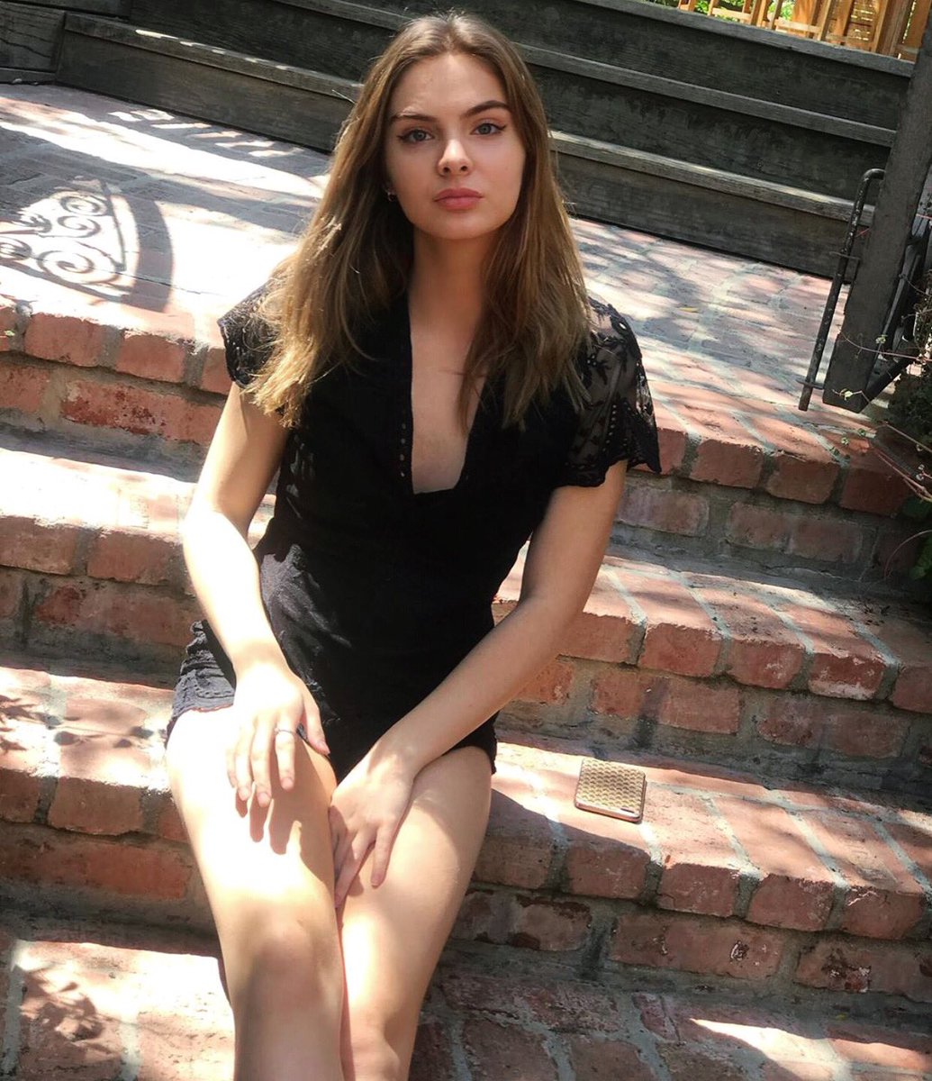 BriSharbino's tweet photo. https://t.co/M39LtzDTyE