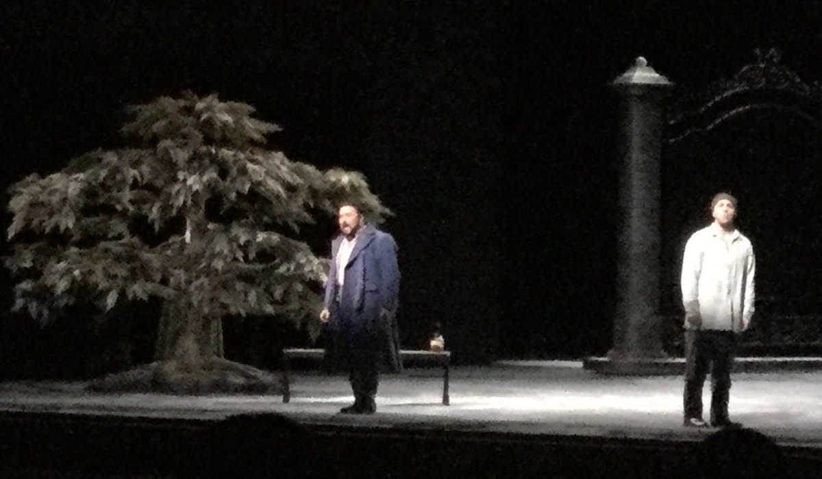 santafeopera's tweet photo. ”I want to leave...I’m plagued by doubt…” #beentheredonethat #santafeopera #sfoBoheme #sfoInstameet #simplsantafe @mariochangtenor @ZacharyBaritone https://t.co/dZfuBysqJU