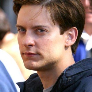 Happy Birthday Tobey Maguire    