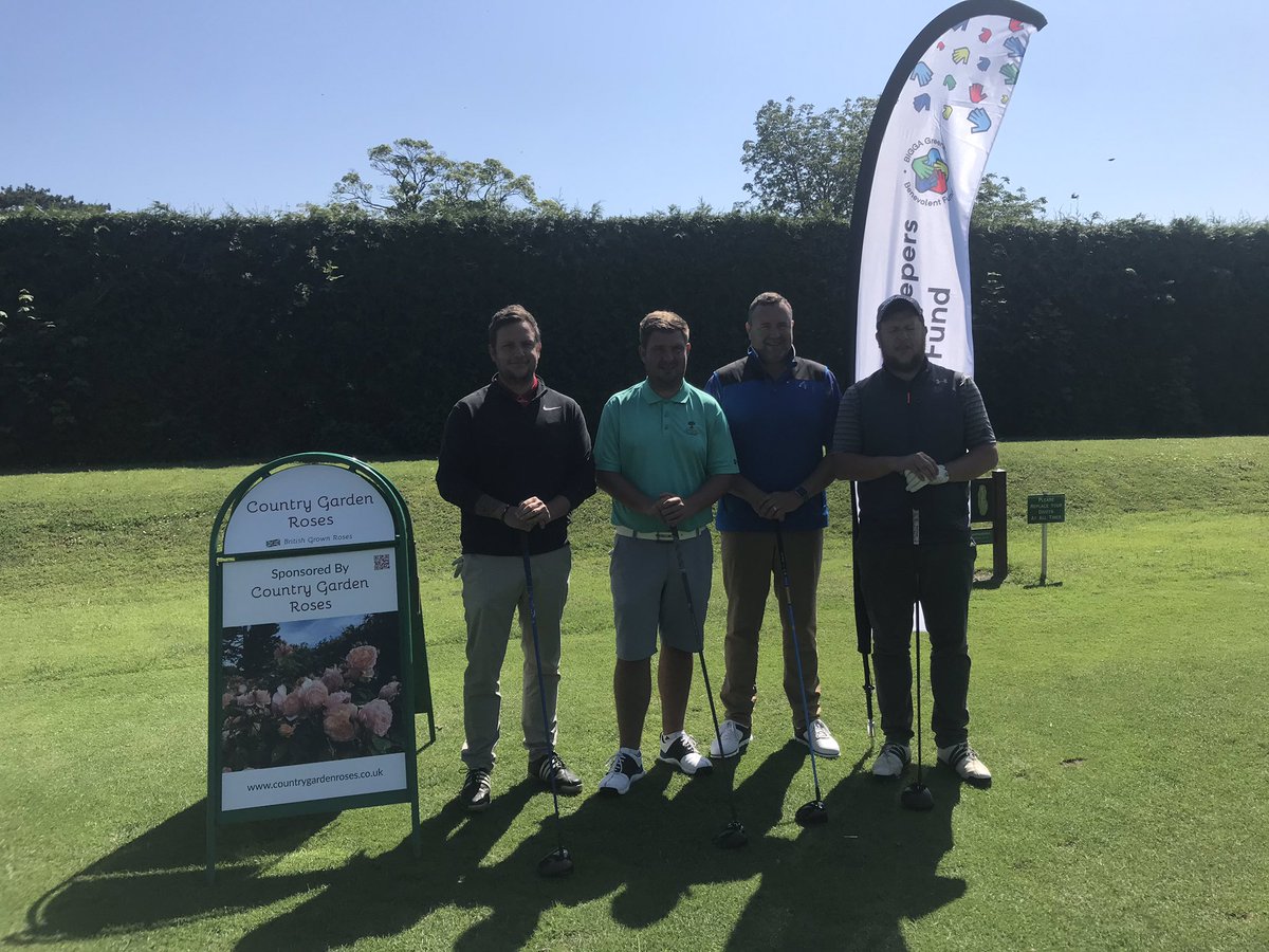 Incog72's tweet photo. @scottspop1802 @patshullparkgc Charity Golf Day is underway and the @CollierTurfCare team has started well 🤦🏻♂️ Well done Mal as always fantastic organisation, raising money for very worthwhile charities 👏🏻👏🏻 @LiamChapmanCTC @CTCLeighC #mrcaptain #happybirthday https://t.co/BqhHF3O6WF