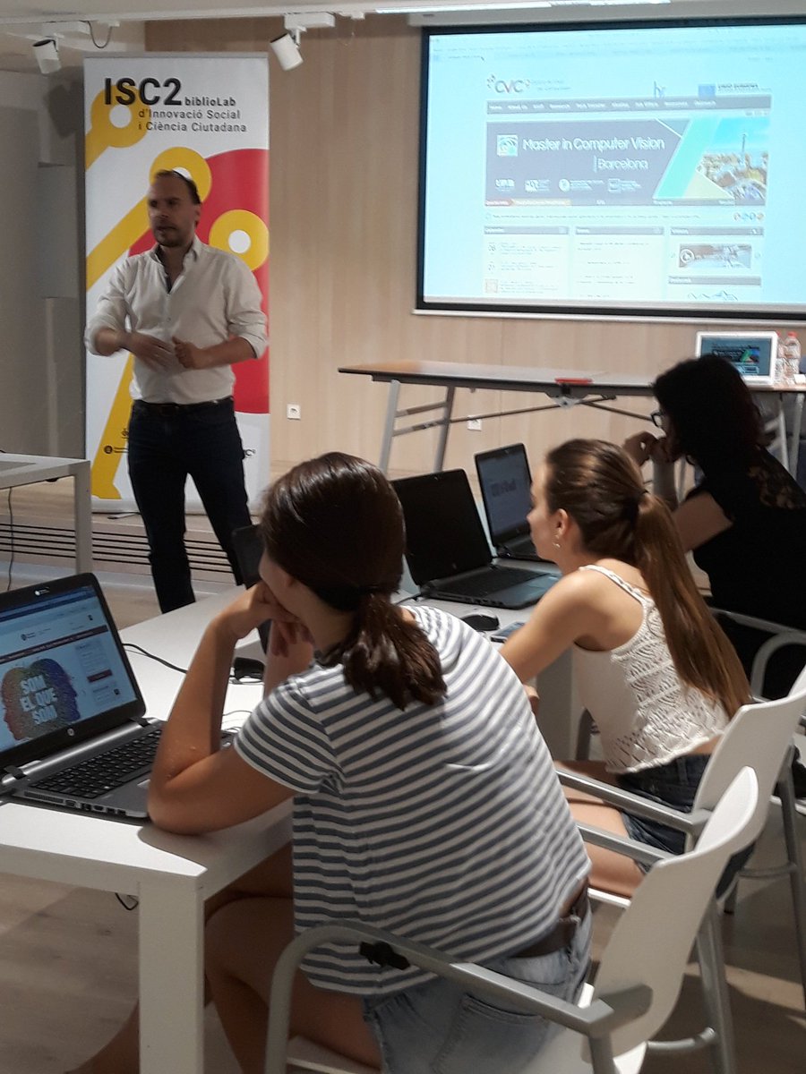Darrer #Bibliolab suport al #treballrecerca amb alumnes de l'Ins <a href="/InsForatdelvent/">INS Forat Del Vent</a> de #Cerdanyola dins del programa #ISC2 <a href="/isc2bibliolab/">ISC2bibliolab</a> <a href="/UABBarcelona/">Universitat Autònoma de Barcelona</a> <a href="/CVC_UAB/">CVC_UAB</a> <a href="/bibcerdanyola/">Biblioteca Central de Cerdanyola</a> #BiblioLabXBM
