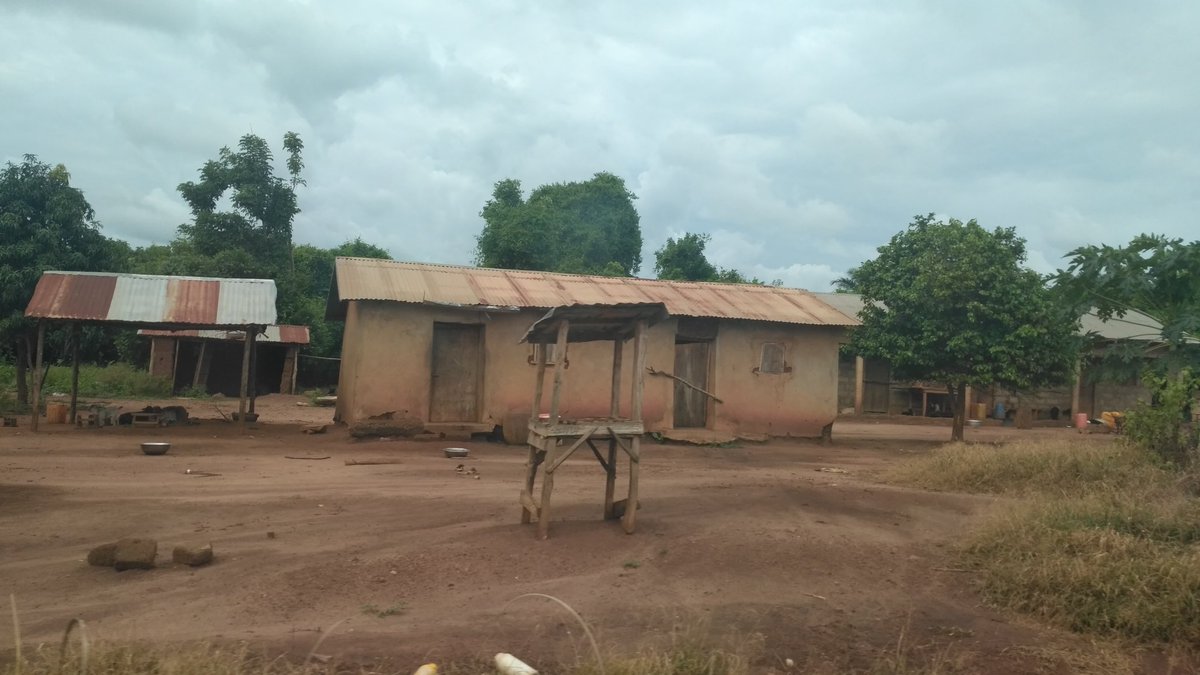 SVerleysdonk's tweet photo. Today is the kick-off meeting of the transboundary CLIMAFRI project in Lome with partners and stakeholders from Togo, Benin and Germany. #floodriskreduction #monoriverbasin #adaptationstrategies #CLIMAFRIproject @ZEFbonn https://t.co/o20KsEAPwh