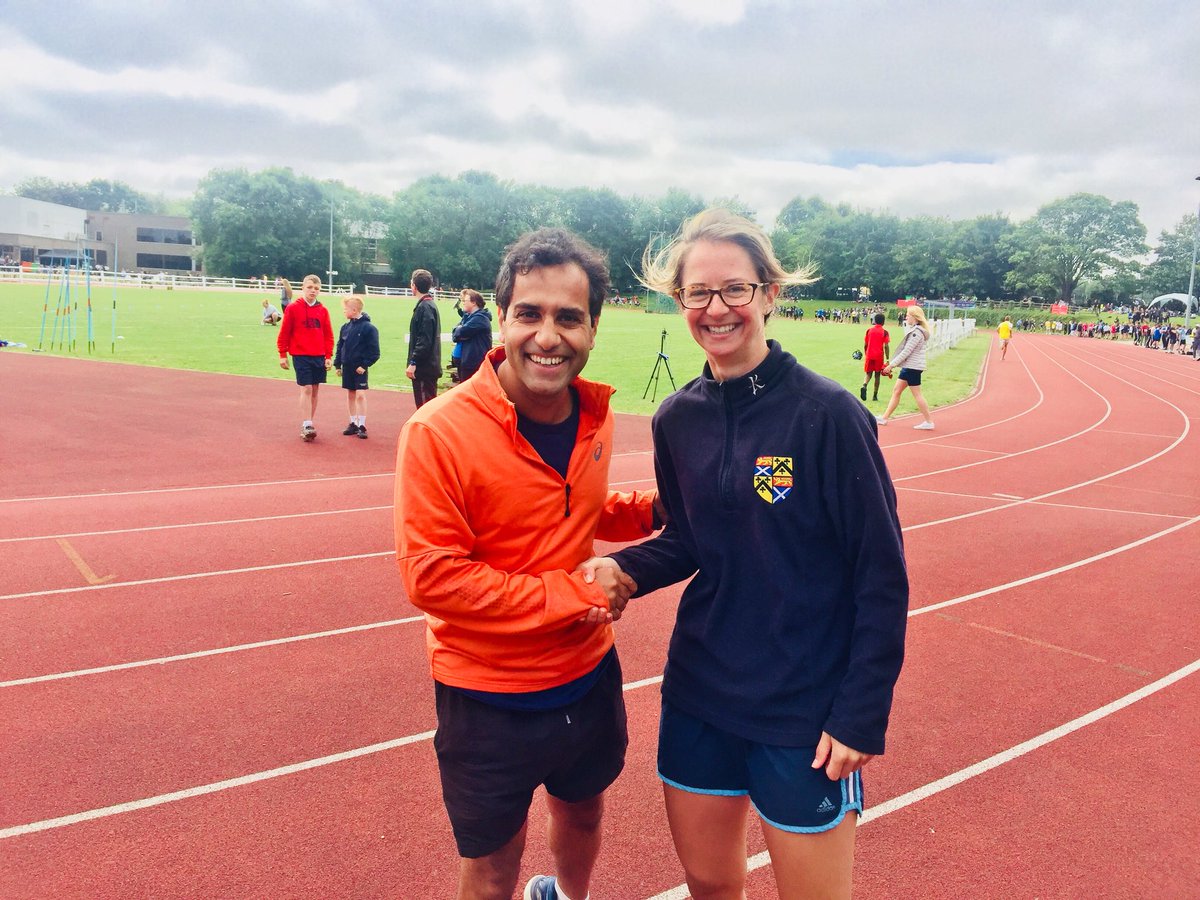 Along with Cllr Hackwell &amp; Cllr Ahmed attended Medway Schools Sports Day for National School Sport Week🏃‍♂🥏🏅<a href="/YouthSportTrust/">Youth Sport Trust</a>. Best wishes to all those taking part. Ms Miller (RGS) @notesfromthebun 5k run challenge on! You have a better <a href="/LondonMarathon/">TCS London Marathon</a> time 3.27 than me 3.34!!