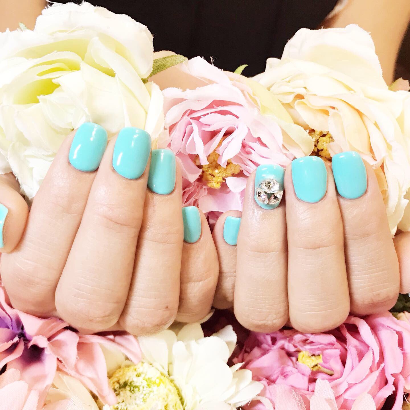 تويتر Queen S Quartz على تويتر Hand Nail Nail Nails Handnail ワンカラー ワンカラーネイル ブルーネイル ティファニーネイル シンプルネイル ワンポイントネイル スクエアネイル ネイル ジェルネイル ハンドネイル 三軒茶屋 三茶 三軒茶屋