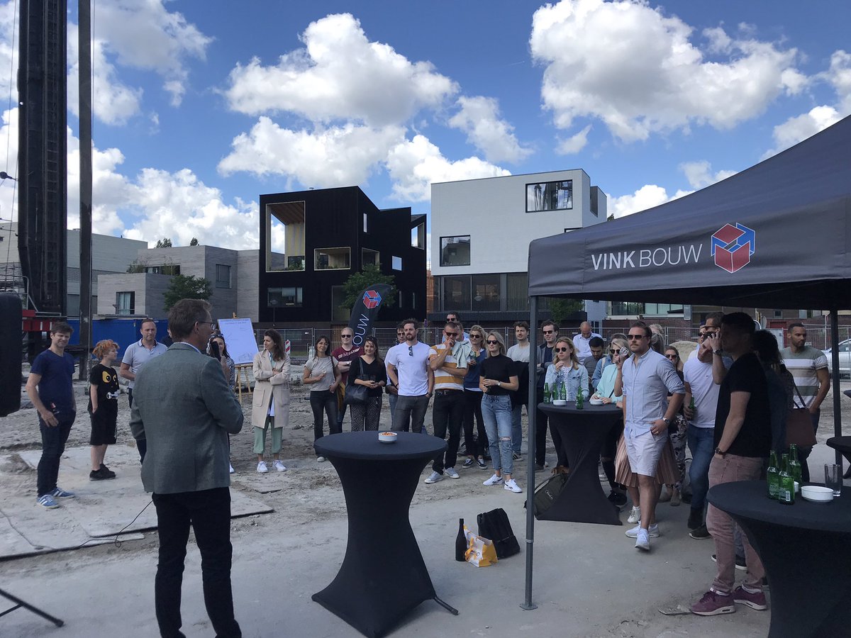 Na een intensief voortraject tot #vergunning en de werkvoorbereiding voor de bouwkundig uitwerking, is de volgende mijlpaal behaald! #Startbpuw #teamwork #CPO #32appartementen #KWTV #successenmoetjevieren @VinkBouw