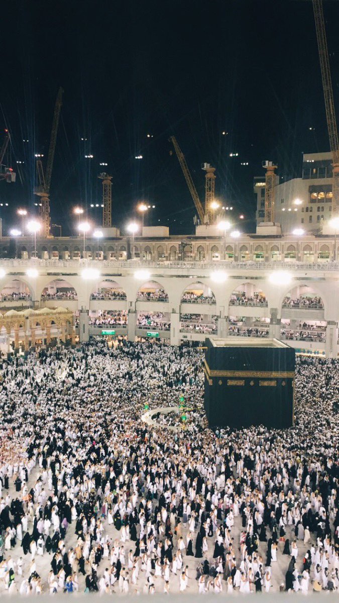 raov22's tweet photo. اللهم بلغني هواء مكه وسكينة مكه فاطوف سبعاً واسعى سبعاً وابكي الفاً وادعو حتى تطيب نفسي ..♥️🕊
 #تفضفض_لمين https://t.co/OSqgtmiJ7l