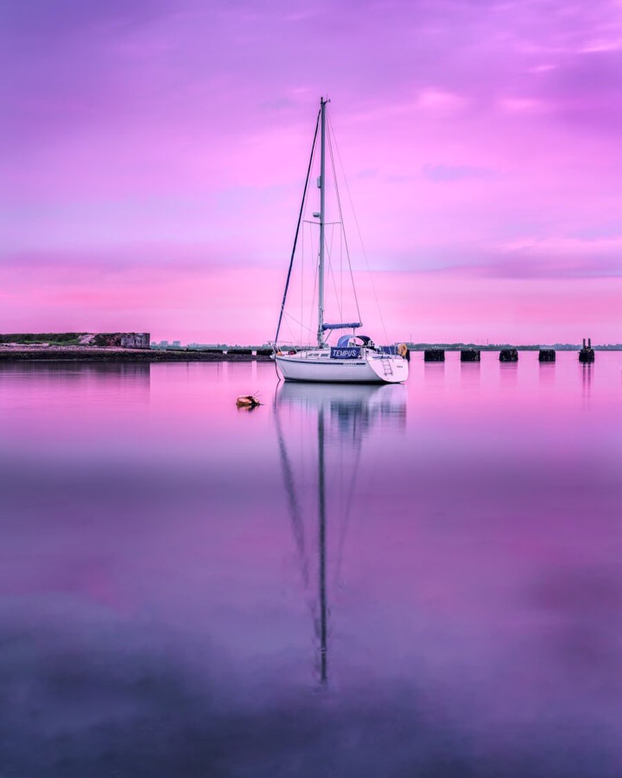 coastmag's tweet photo. Who loves the South Coast?! We are admiring this shot from Langstone Harbour...
~
ph: @andrewjhulson
~
#mycoast #purpleskies #purplehaze #purplehaze #reflectionsonwater #yachtspotting #portsea #haylingisland #portsmouth #reflection_fun #langstone #langstoneharbour #hampshire https://t.co/k6IvcLbsqN