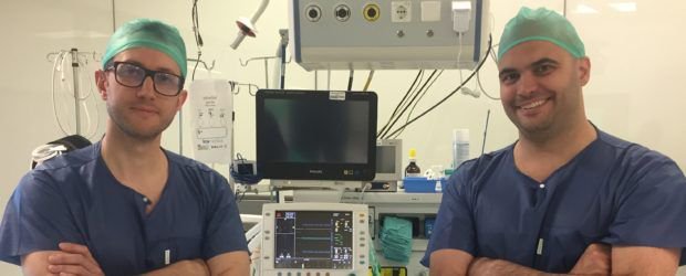 LEON3_D's tweet photo. 👌 Modelos físicos e individualizados en 3D han hecho posible la intervención de un paciente que se enfrentaba de inicio a una enfermedad no curable. 🏥
#leon3d #lion2 #lion2x #impresion3d #3d #tecnologia #medicina
https://t.co/hmINFZ5tWN https://t.co/ZeCsPfjChR