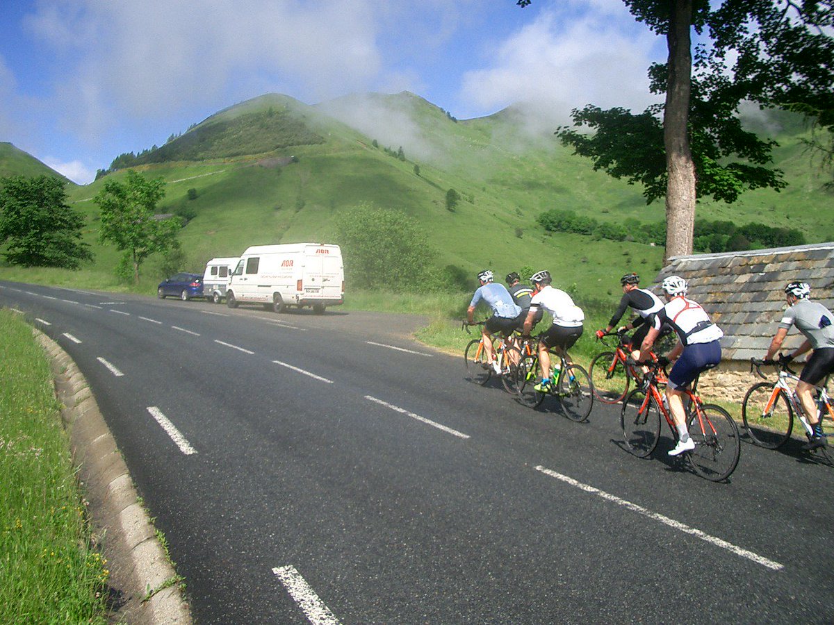 aquickrelease's tweet image. Busy days out here in the Pyrenees! We have been supporting a variety of road cycling tours as groups challenge themselves to ride from Luchon to Col du Tourmalet! #AQR2019 #Bikeholidays #Luchon #Pyrenees