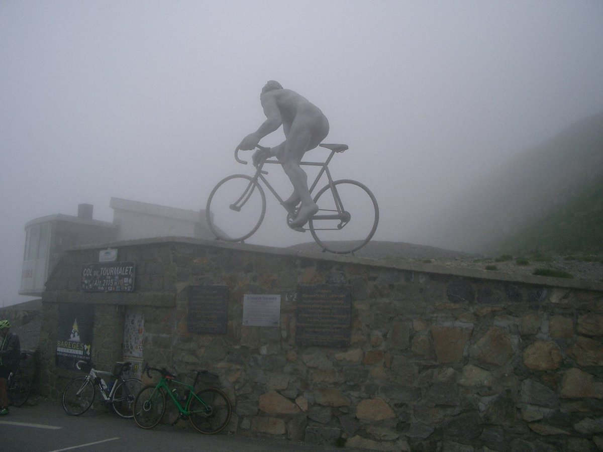 aquickrelease's tweet image. Busy days out here in the Pyrenees! We have been supporting a variety of road cycling tours as groups challenge themselves to ride from Luchon to Col du Tourmalet! #AQR2019 #Bikeholidays #Luchon #Pyrenees
