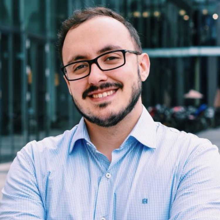 Celus_io's tweet photo. Our team is growing! Please welcome Rui Calsaverini as our new Lead Software Engineer. We are looking forward to working together!
#Electronics #PCBdesign #EmbeddedSystems #Engineering #Automation #AI #ArtificialIntelligence #MachineLearning #Startup #Startuplife #Contunity https://t.co/57eq6XGOQi