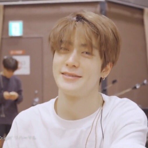 𝙢𝙚𝙧𓂃 𓈒𓏸 tweet media