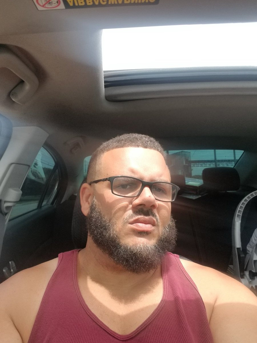 billbliss8's tweet photo. Trying to ditch fb https://t.co/E1S73TIFsd