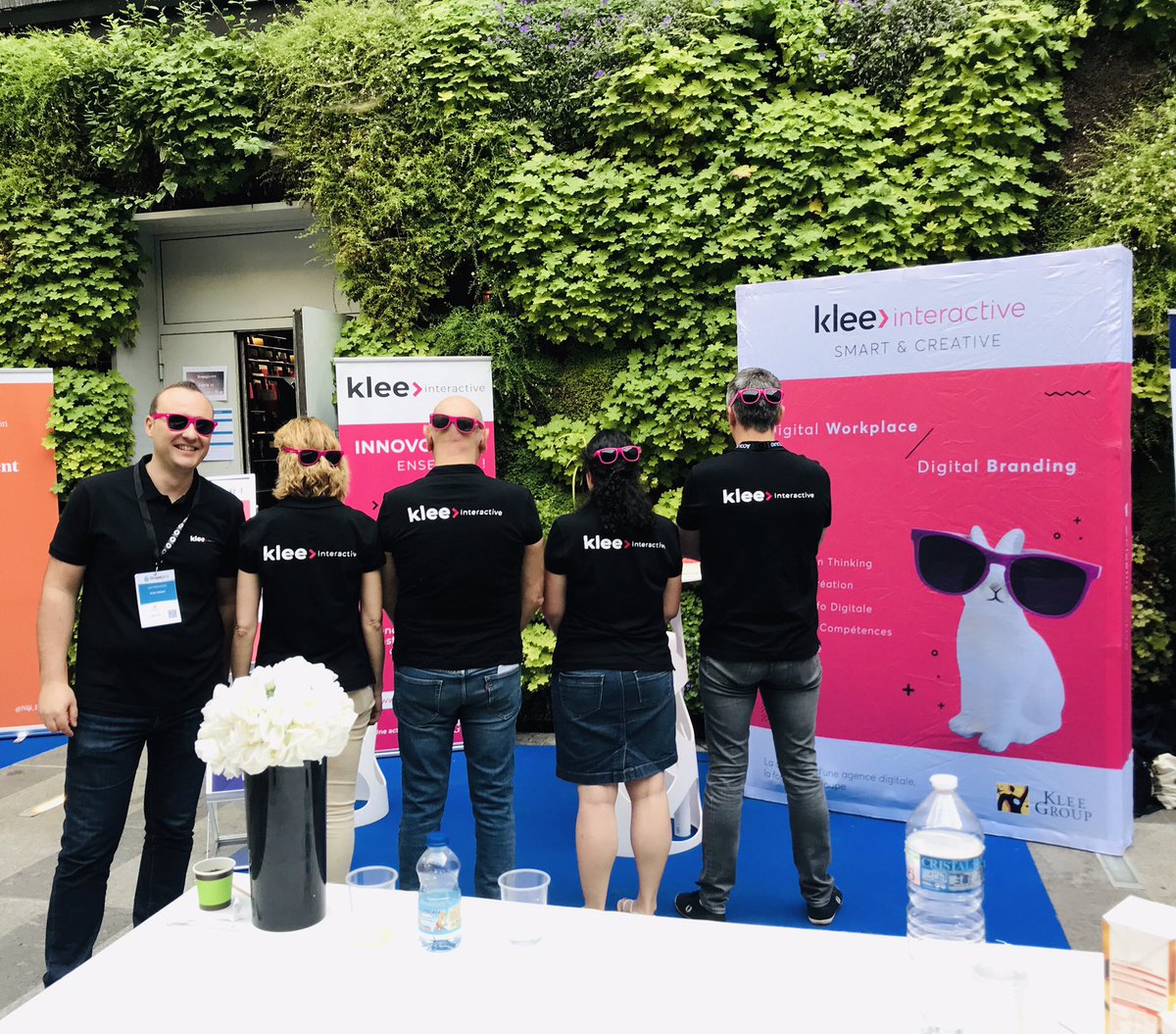 Klee_Group's tweet photo. C’est parti pour @Drupagora 2019 avec toute #LaTeamKlee @KleeInteractive 
Venez nous rencontrer pour parler #drupal 💧
PS : on recrute aussi 😏 https://t.co/kGmIIhiyic
