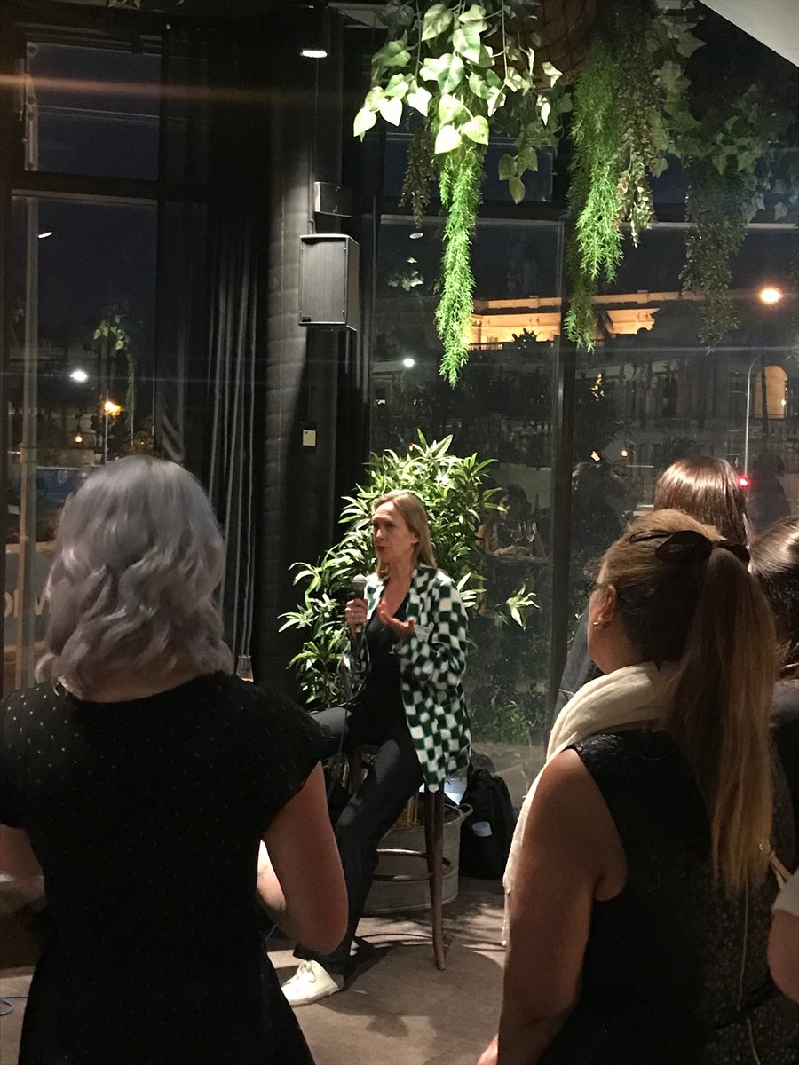 Embedding #employability and how to be globally employable with <a href="/N_Ripmeester/">Labour Mobility</a>. Thanks <a href="/IEAAustralia/">IEAA</a>  Young Professionals for helping YP’s learn and network! #QLD