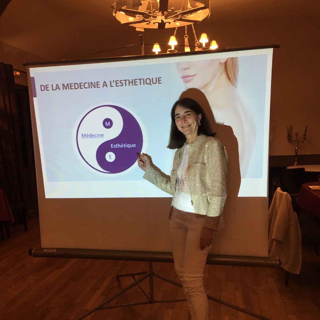 Le partage des connaissances est essentiel pour le Docteur Olive, 
c'est pour cette raison qu'elle participe à l’évolution de la pratique des praticiens de sa région, en partageant son expérience.

#Esthetique #MedecineEsthetique #BienEtre #Dermatologie #FormationEsthetique