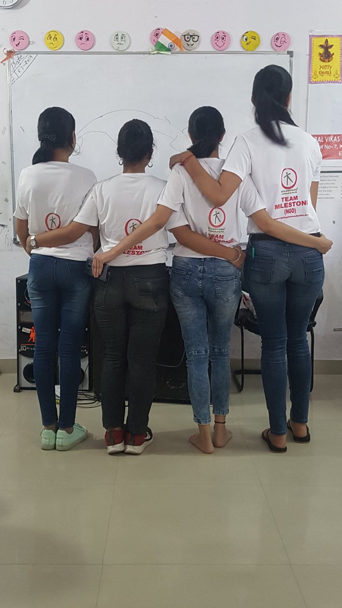 MilestoneNgo's tweet photo. Mindset is Everything and we are ready to change it!!!!!
#TeamMilestone
@hilifechinky @jayapanchal9 @Shivani84535680
#YesFoundation #C4Y #YesFellowship #TeamWork #team #motivation #training #teambuilding #work #teamworkmakesdreamwork #support #goals #growth #family https://t.co/VabIZ0sA8s