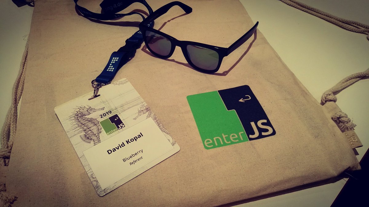 coding_lawyer's tweet image. I&apos;m at awesome @enterjsconf 💯 today, so if anyone wants to talk about #ReasonML or #reactjs or anything else, let me know ☺