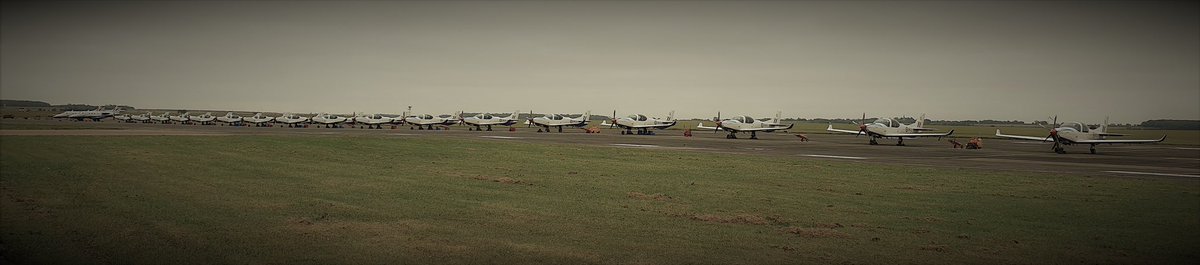 AffinityFts's tweet photo. All lined up and ready to go for another dayβs flying training. #AffinityFTS #MFTS #RAFCCranwell https://t.co/7zTNMkQwLK