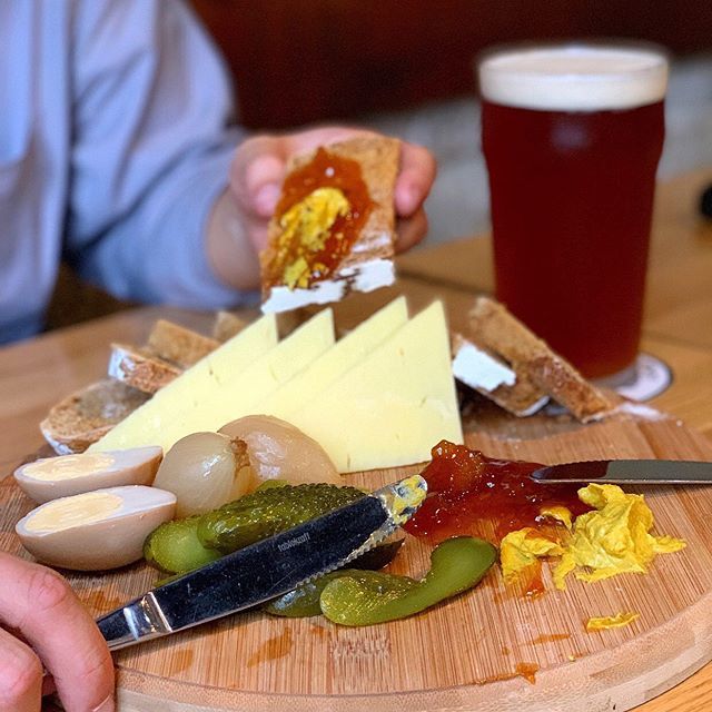 LordNelsonBrew's tweet photo. On the to do list today.... Pint ✔️Plougmans Platter ✔️🤤 #ploughmans #pint #sydneyeats  #lordnelsonbrewery https://t.co/s2DlzWT8Se https://t.co/J8hvb76oMW