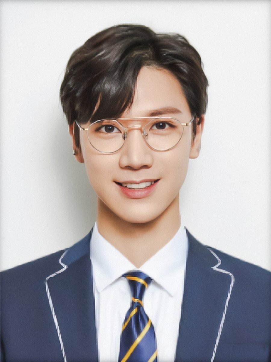 so far this is the only hd id picture i have of nct