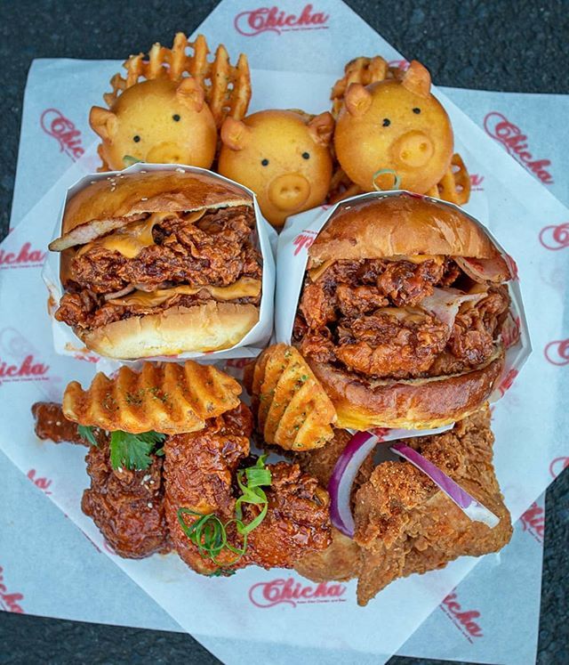 Looking like a schnack right here! 🤯 Living my life in a fried chicken fantasy 🍗 You can score a platter for FREE playing Pac-Man 🕹 Blog post up ▶️ Tap link in bio
.
Food from 👉 @arcadekingsland
Location 📍 Kingsland, Auckland
.
.
.
.
.
.
#ItsChea… ift.tt/2KFbmsS