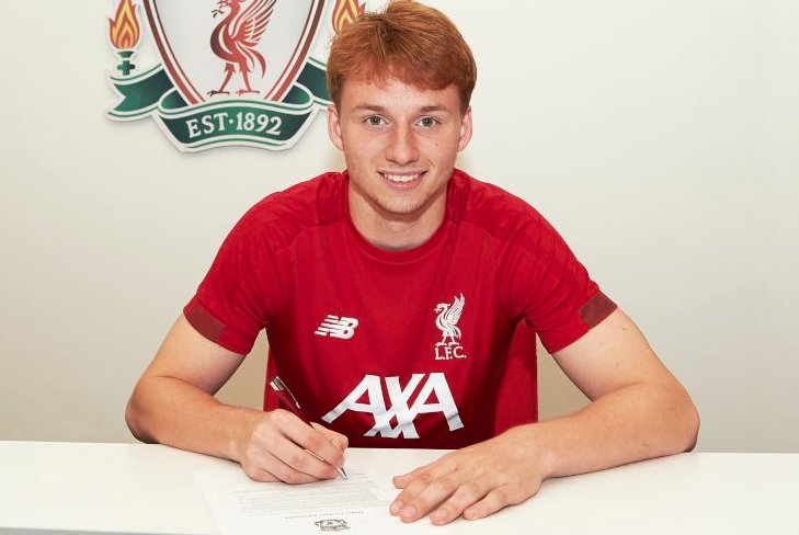 itsgoldensky's tweet photo. Welcome to LFC Sepp!
17 Tahun di boyong dari PEC Zwolle dengan mahar ยฃ1.3m (ยฃ3.1m add ons)
#LFCTransferUpdate #IGSUpdate https://t.co/uHLTZ8YnP6