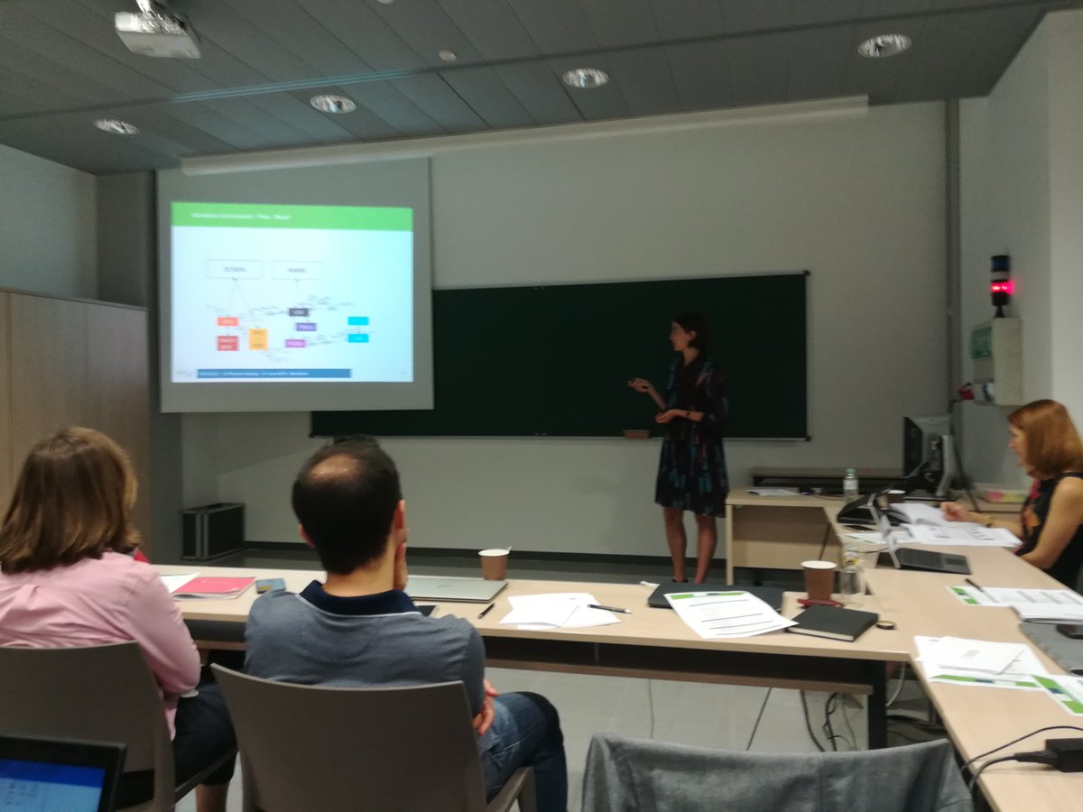 rgallartf's tweet photo. .@luisa_candido1 presenta al @CITCEA el WP-1 'Validation enviorement' per validar i integrar a la xarxa del pilot català del projecte @RESOLVD_EU liderat per @eXiT_UdG https://t.co/Hp7GxdE0pJ