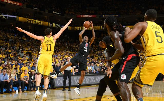 NBA又一大謎團,2年前稱將退役的他卻打出巔峰,場均20+卻只值800萬美元?-黑特籃球-NBA新聞影音圖片分享社區