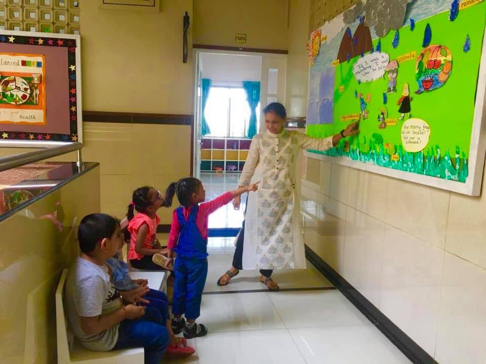 LaisSion's tweet image. We found a new conversation starter in the class-the display board!
.
Today the teacher put up a monsoon themed board and the kids had so much to talk and share about things they could relate to. 
.
#visuallearning #conversationstarters #multigradeteaching