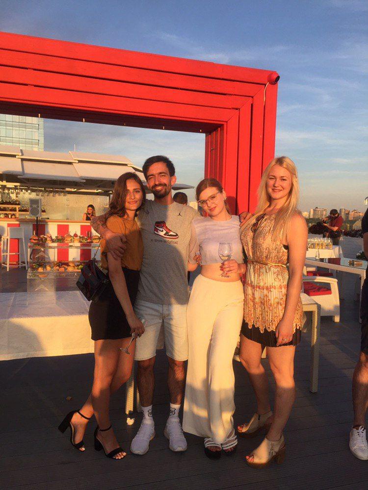 We still have a few days till the #weekend, but our team is already hanging out its fullest at a friendly #poker tournament from @TrueFlipLoto.

Yesterday we not only worked productively but also had a great rest. The catchy photo set from the <a href="/CryptoGameConf/">Crypto Games Conference</a> team is proof!