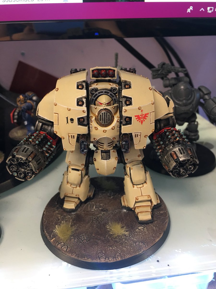 chickpaints88's tweet photo. Painted a Dark Angels Leviathan for a friend of mine, Still my favourite dread to paint 😊 https://t.co/aSkfO8QJ4a