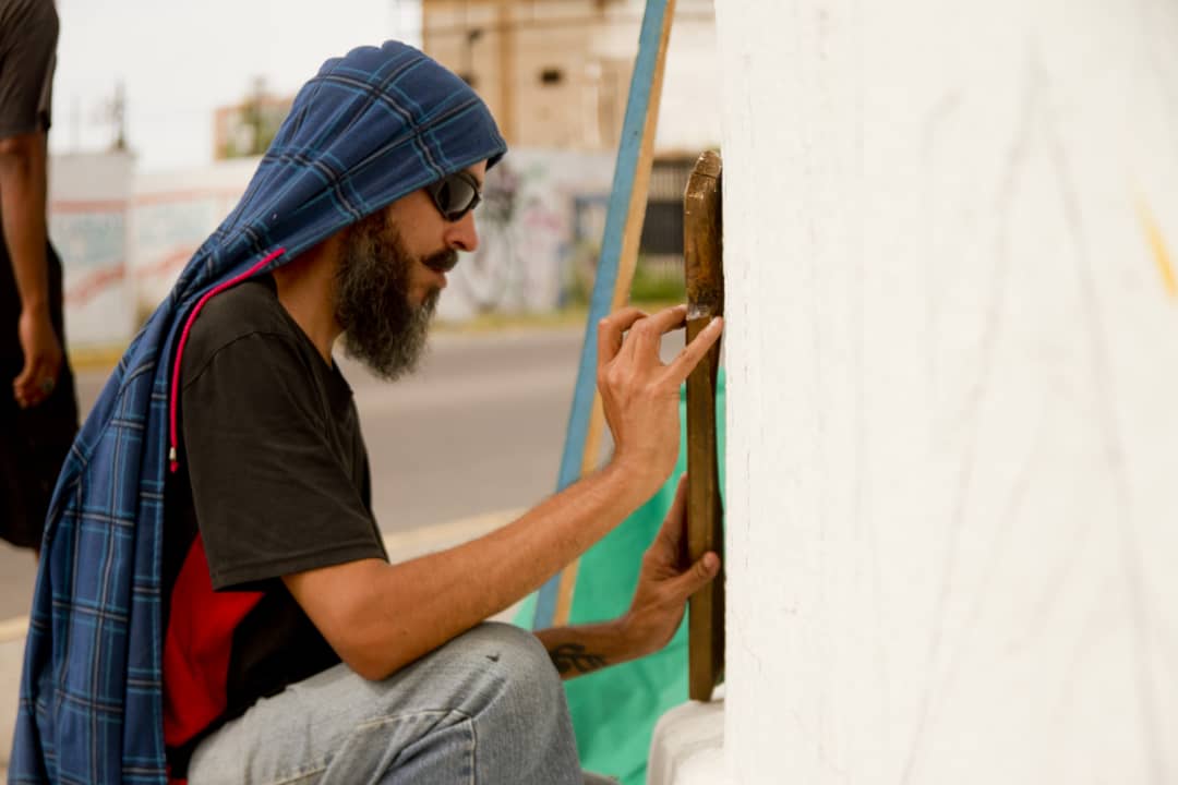 Accimente's tweet image. Paciencia, confianza y pulso...nuevo mural en #Maracaibo pintando junto a #elhornocolectivo
- #27Jun 
Mi ciudad es como #BettyLaFea (tranquilos)