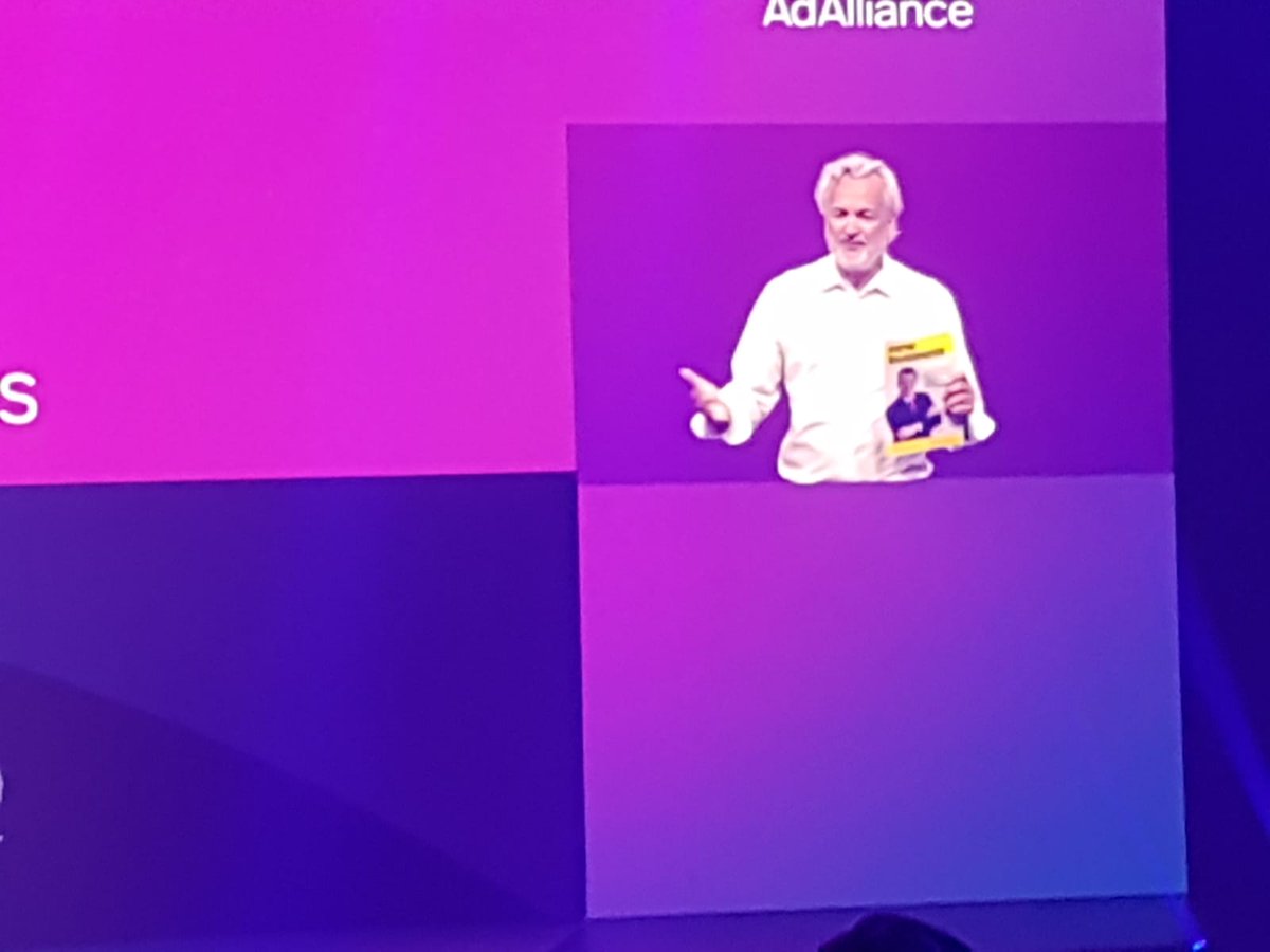 nbZwitscher's tweet image. Matthias Dang, GF der Ad Alliance, bringt new business auf die große Bühne der #screenforcedays . Wollen auch Sie die aktuelle Ausgabe lesen? Hier entlang: new-business.de/_rubric/index.… #Medien #Media #Werbung #B2B #RTL