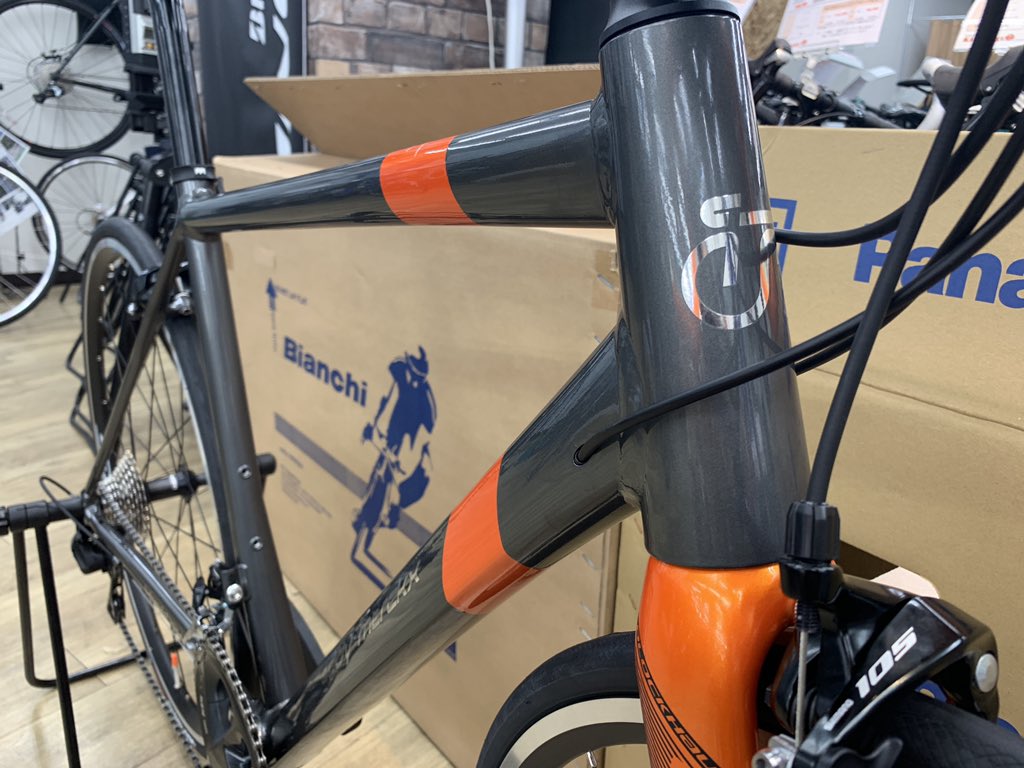 kanzakisenri's tweet photo. #EDDYMERCKX #BLOCKHAUS67
組み立てあがりましたよ。バーテープのオレンジも似合ってて、かなりかっこいいですね!(*´ω`*)
私信→完成してますので、ご来店お待ちしてます!
#カンザキ千里店 https://t.co/1E6xucppX1