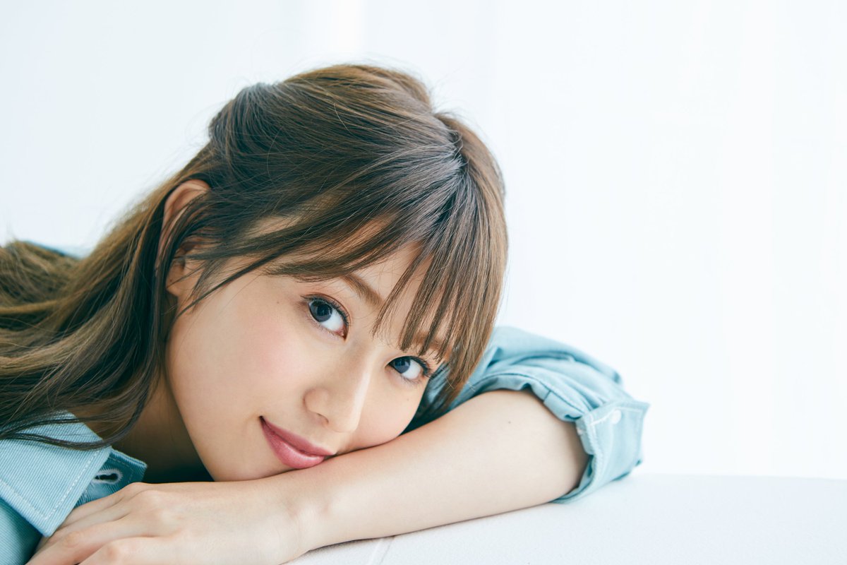 Oricon News オリコンニュース 欅坂46守屋茜インタビュー グループ副キャプテン 守屋が見据える欅坂46の未来とは 大変な道のりも みんながいるから大丈夫 1st写真集 潜在意識 への思いも明かす 写真9枚 T Co Cc2ibljod3