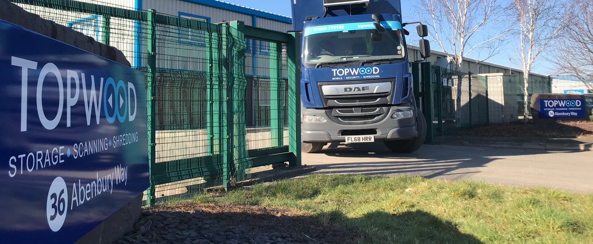 WALK IN SHRED CENTRE
Topwood Ltd now offer confidential shredding services for individuals and non-businesses. Whether you work from home or simply have personal documents to safely dispose of, we offer a secure document destruction service. Find our more: topwoodltd.co.uk/shredding/docu…