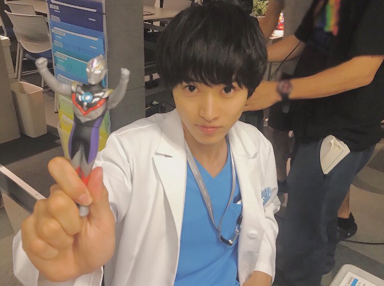 jhkskj_06's tweet photo. 今日から"グッドドクター"再放送!!
最近賢人くんロスやったから
めっちゃ嬉しい🥰
#グッドドクター  #再放送 
#山﨑賢人 https://t.co/UQJOJyLfad