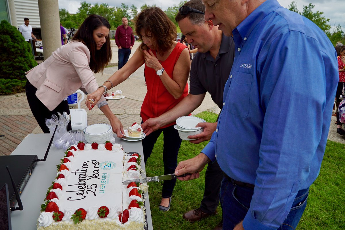 LifeLearnInc's tweet image. This week, our team celebrated LifeLearn’s 25th anniversary with a gala BBQ! 25 years is such a great milestone for us, and we’re looking forward to many more years of continued innovation and excellence!