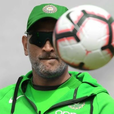 Lavanya_Offcl's tweet image. ஆர்டி- 💞தளபதி💞

லைக்- தல
#Bigil