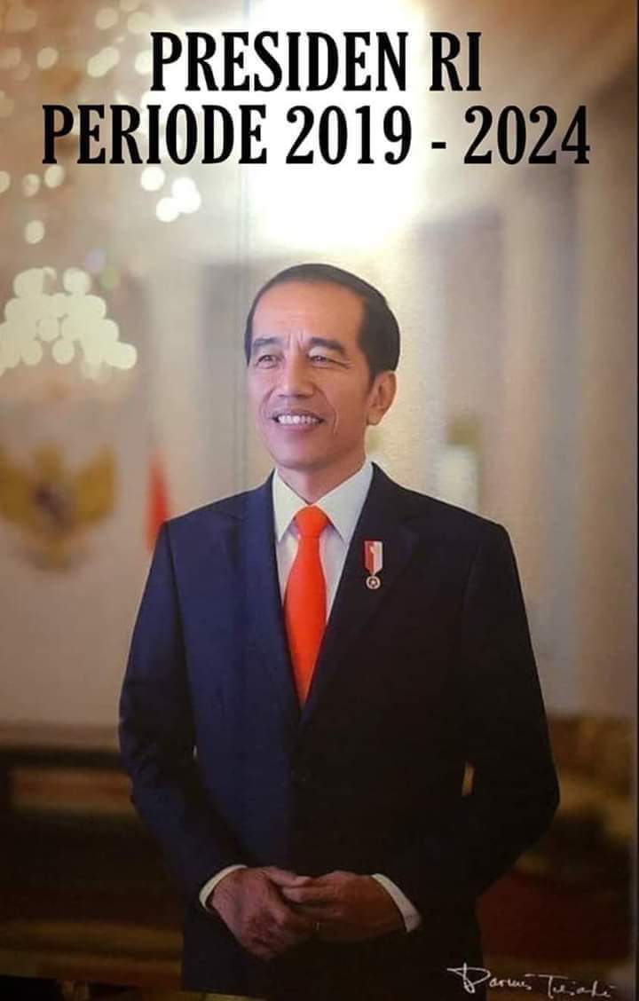 TMPIndonesia's tweet photo. Selamat kepada Bpk. @jokowi &amp; Bpk. KH. Ma'ruf Amin yang secara sah terpilih sebagai Presiden &amp; Wakil Presiden 2019-2024.
Semoga periode ke-2 dapat membawa Bangsa Indonesia ke level yg lebih tinggi &amp; lebih men-sejahterakan Masyarakat Indonesia 🙏 

#2019TetapJokowi https://t.co/KTkdt4Kcdo
