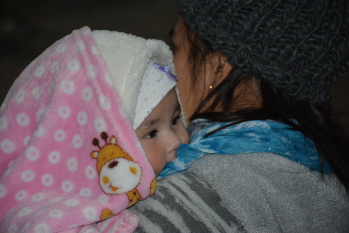 AdrianaAlonsoFV's tweet image. Esta mañana entregamos 600 nuevas tarjetas Visa Alimentos a nuevas familias que se incorporan al #ProgramaMásVida. Este acompañamiento es una ayuda importante para quienes la reciben, ya que la situación actual que nos toca vivir es difícil.