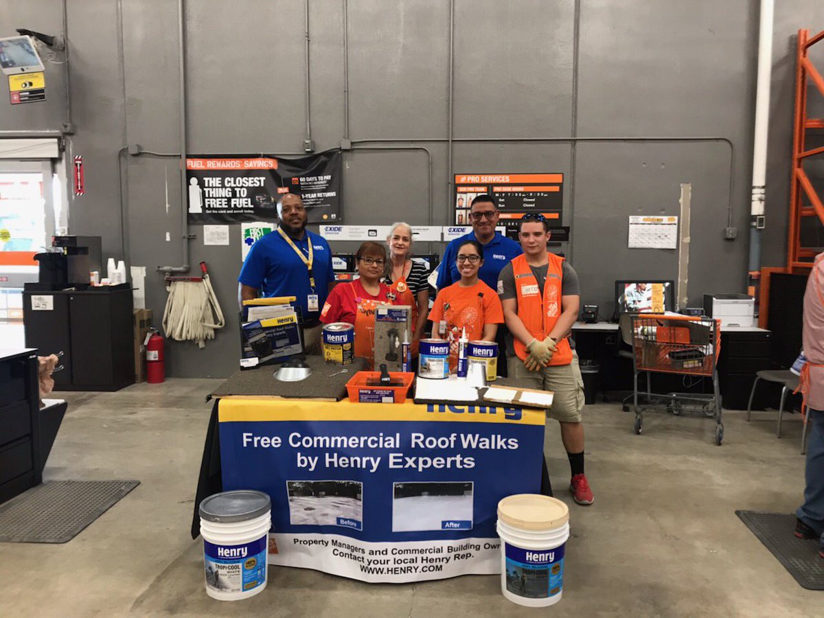 DDGage24's tweet photo. Home Depot 0588 Pro Team always ready to show customers the value of using Henry Roof Coatings. #roofingsolutions #henrywetpatch https://t.co/13s8xRDjP3